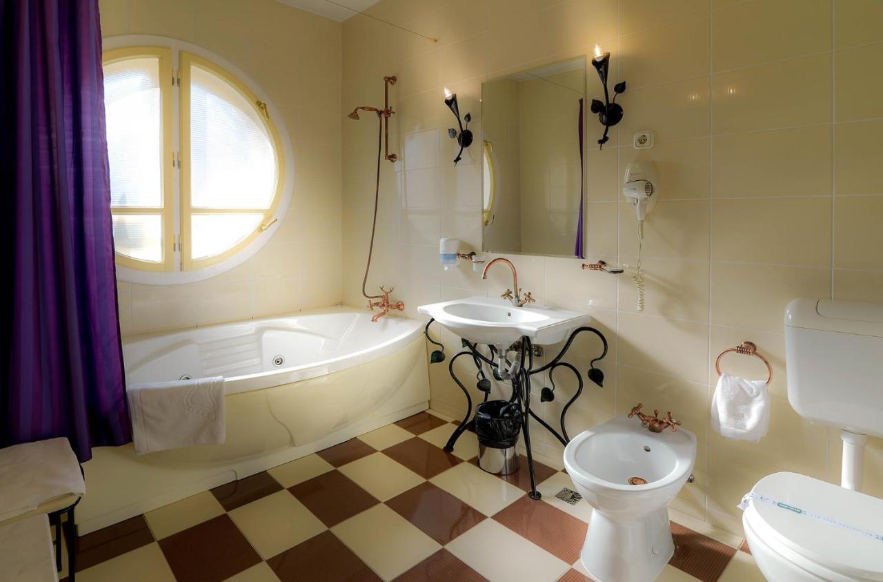 The Elite - Oradea'S Legendary Hotel Екстер'єр фото